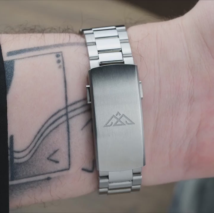 PROSPERITY GMT SERENE SKIES